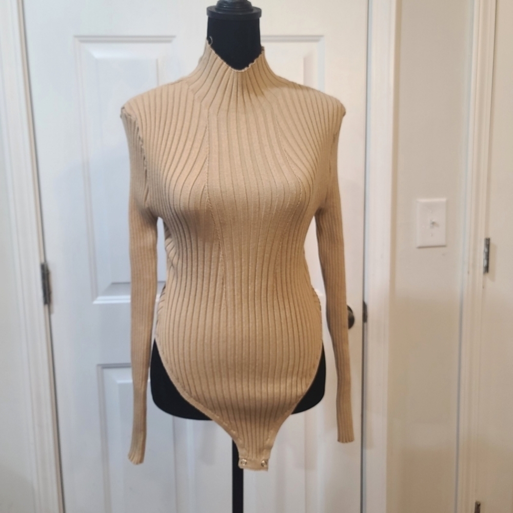 Roma and Concept Bodysuit size small